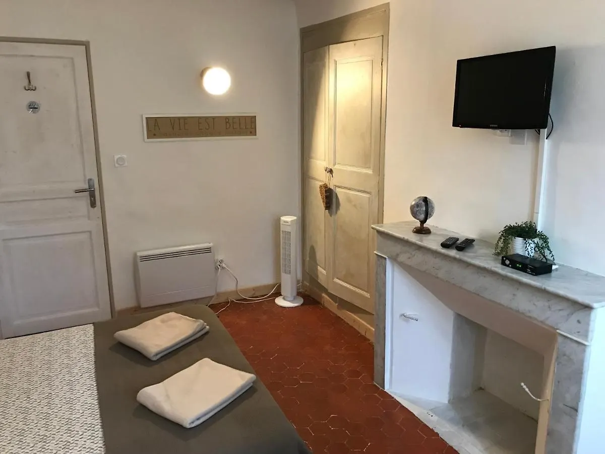 Hotel L'Escapade Lorgues 0*,  France